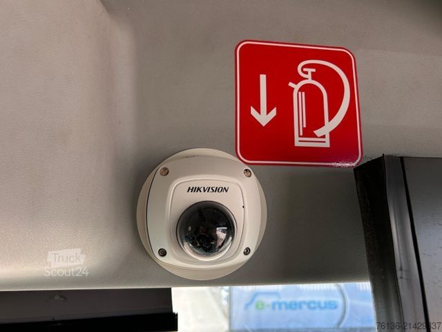 Mestni avtobus MERCEDES-BENZ Conecto G 43+100 21x vorhanden