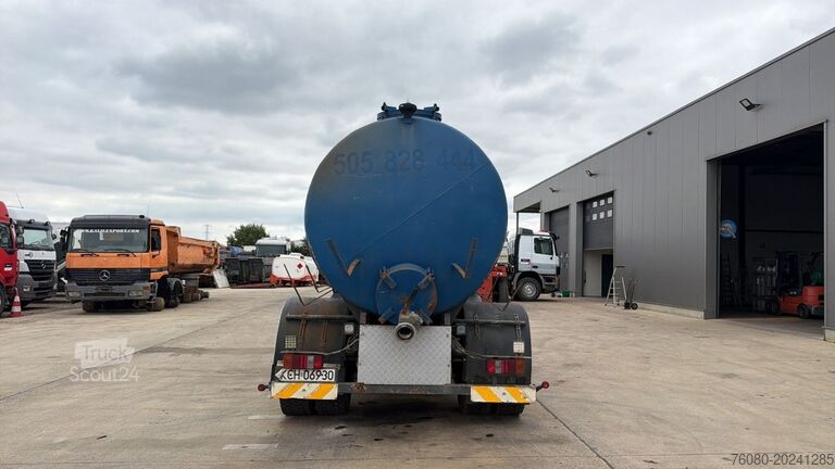 Vehículo de succión DAF 75 ATI 270 (10500 L / MANUAL PUMP / MANUAL GEAR...