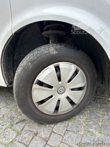 Fourgonnette Volkswagen California Camper | 2 Betten 4 Schlafplätze | Küchenzeile + Dachbett