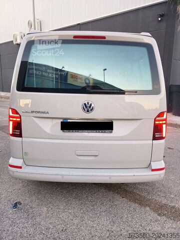 Fourgonnette Volkswagen California Camper | 2 Betten 4 Schlafplätze | Küchenzeile + Dachbett