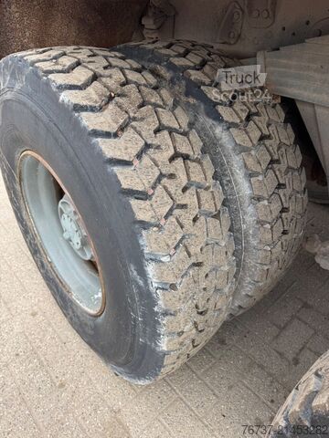 Benne à 3 côtés Volvo FL 10.320 **BIG AXXLES-MANUAL PUMP-HEAVY DUTY T...