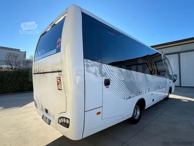 Autóbusz IVECO Mago2