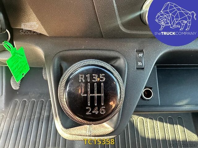 يرفع Renault Master 145.35 klubb