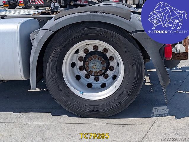 Standard-SZM DAF CF 85 440