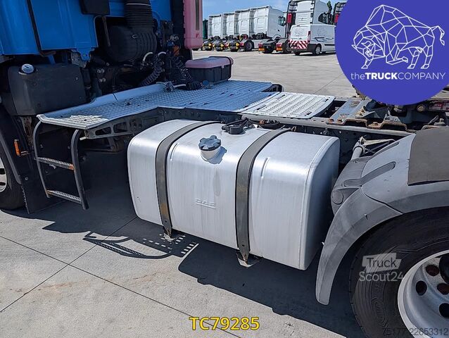 Standard-SZM DAF CF 85 440
