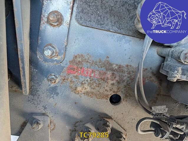 Standard-SZM DAF CF 85 440