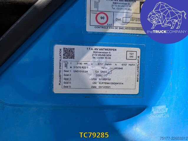 Standard-SZM DAF CF 85 440