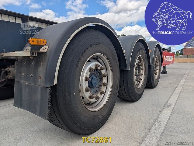 Transport av containrar Vanhool 40/45'