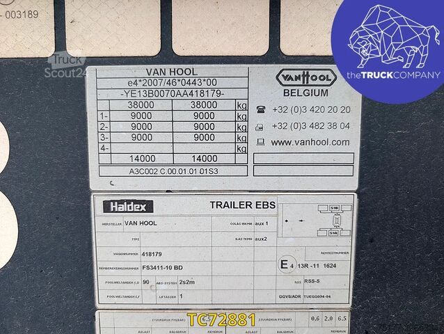 Transporte de contenedores Vanhool 40/45'