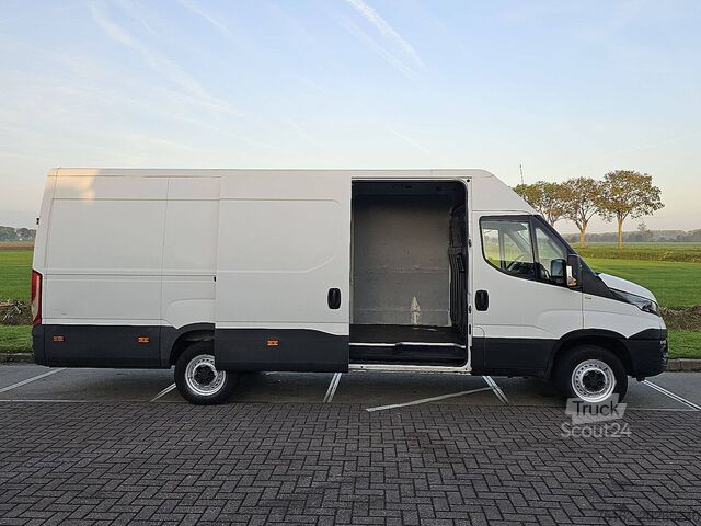 Break à toit surélevé IVECO DAILY