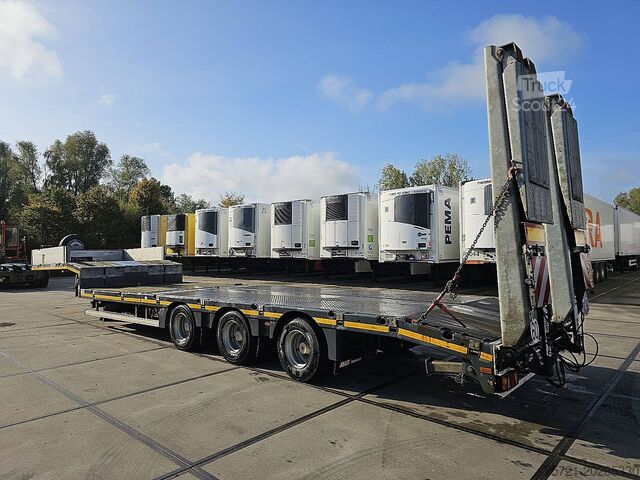 Tieflader MAXTRAILER F-S43-1AAF ,,whinch&ramp
