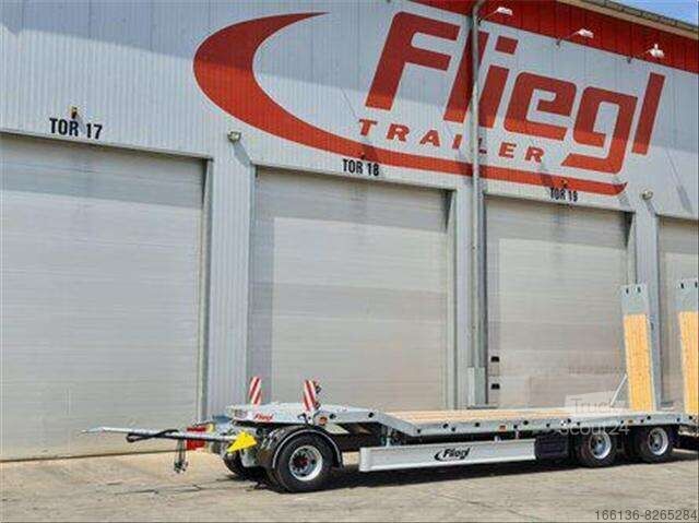 Pojazd niskopodwoziowy Fliegl DTS 300