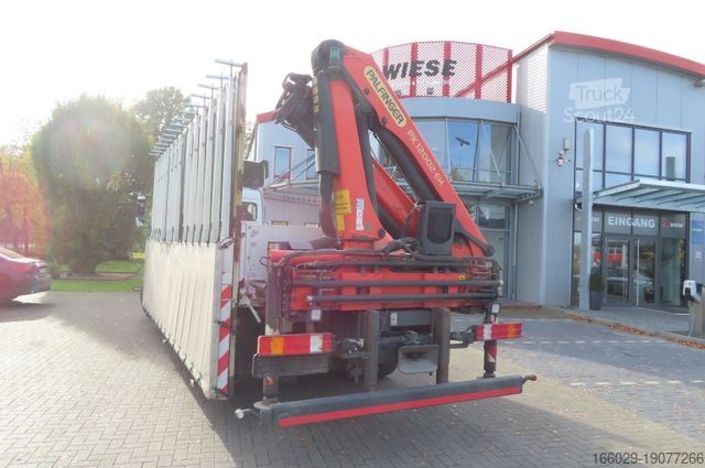 Vrachtauto met open laadbak MERCEDES-BENZ Axor  1833 L - Glastransporter Kran Palfinger
