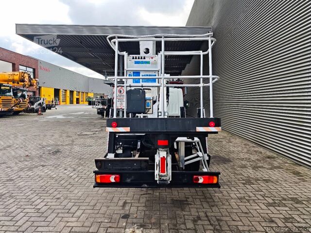 Hefplatform Nissan Cabstar 35.12 NT400 CTE ZED 20.2HV