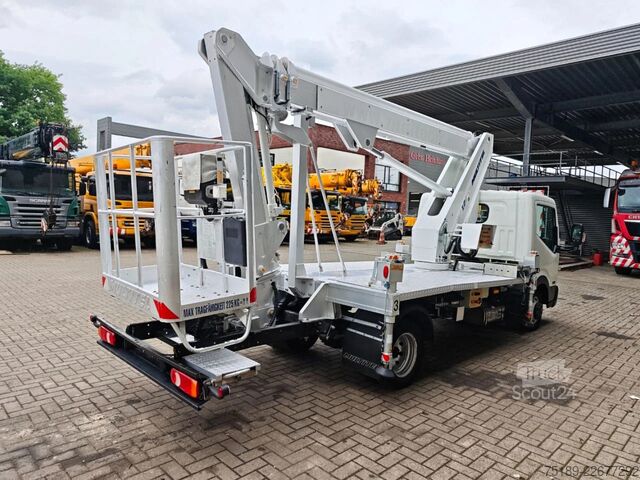 Hefplatform Nissan Cabstar 35.12 NT400 Multitel MJ201