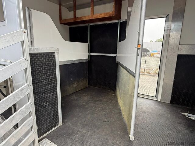 Paarden transport MAN | Horse Truck | Year: 2011 | KM: 312.257 | 5 Ho...