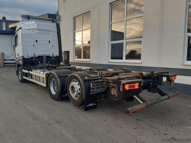 Samochód z wymienną zabudową MERCEDES-BENZ Actros 2545L Stream MP5 Multiwechsler 2x AHK