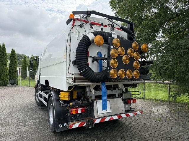 Balayeuse de voirie MERCEDES-BENZ Atego 1323 Faun Viajet Hochdruckpumpe