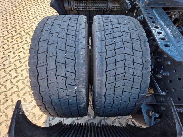 Standartinis vilkikas MERCEDES-BENZ Actros 1843
