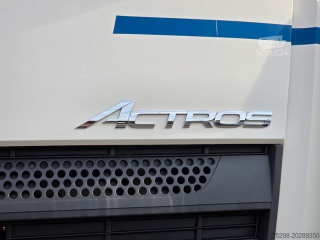 Standard dragbil MERCEDES-BENZ Actros 1843