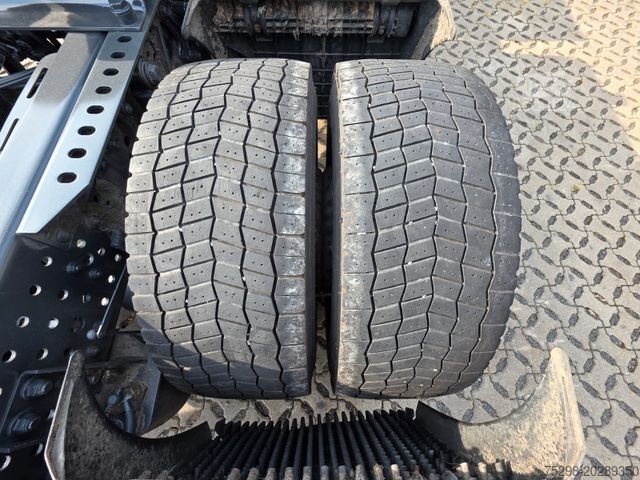 Standard dragbil MERCEDES-BENZ Actros 1843