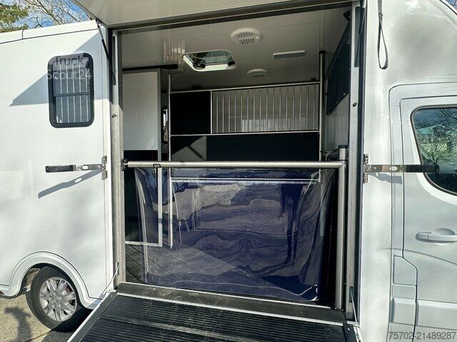 Βαν Renault Master Haras 1-2 Pferde