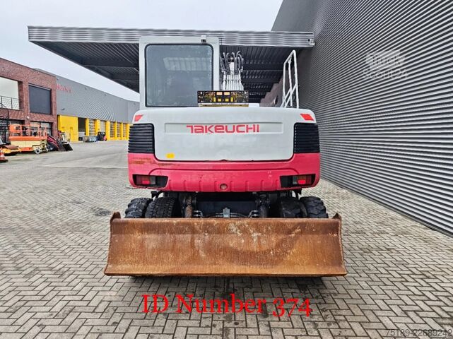 Колесен багер Takeuchi TB175W 3 Buckets!