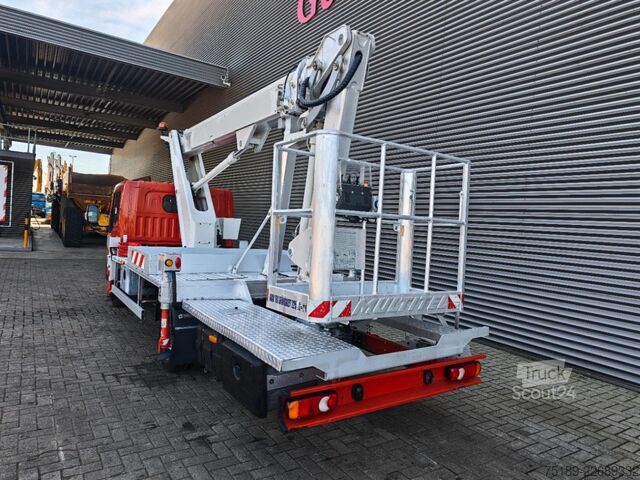 Hefplatform Nissan Cabstar 35.12 NT400 Multitel MJ201