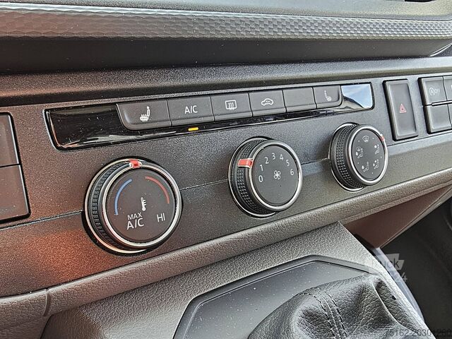 Carrinha de tejadilho alto VOLKSWAGEN TRANSPORTER 2.0 TDI L1H1 2xZijdeur LED !