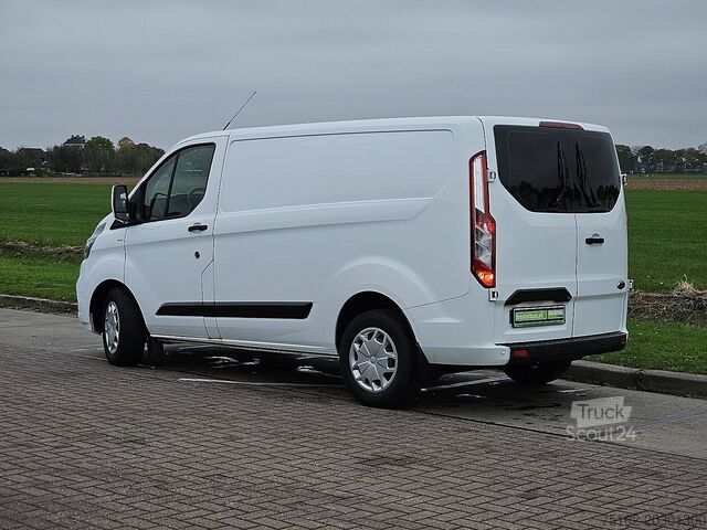 Bestelauto FORD TRANSIT CUSTOM 2.0 L1H1 Navi Euro6