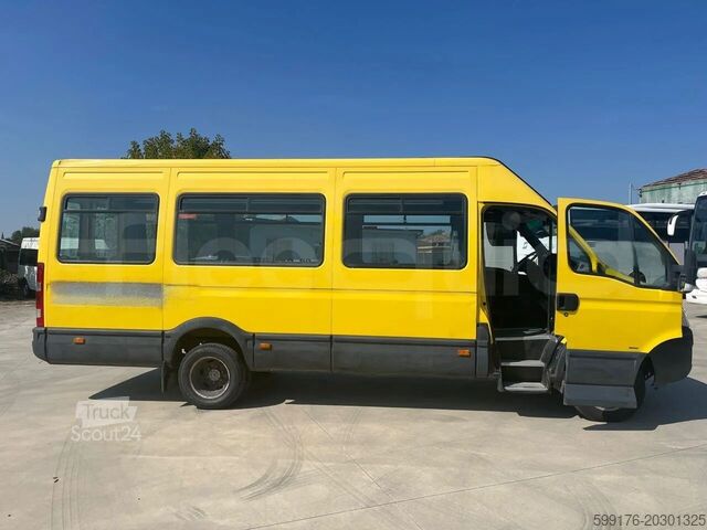 Transport de personnes IVECO A50