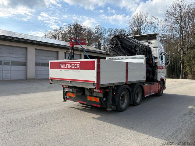 γερανός τοποθετημένος σε φορτηγό Volvo Kran Effer 525 FH 750