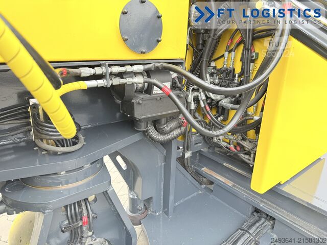 4-way forklift Combilift C3000STE TRIPLEX WIDE POSITIONER CABIN