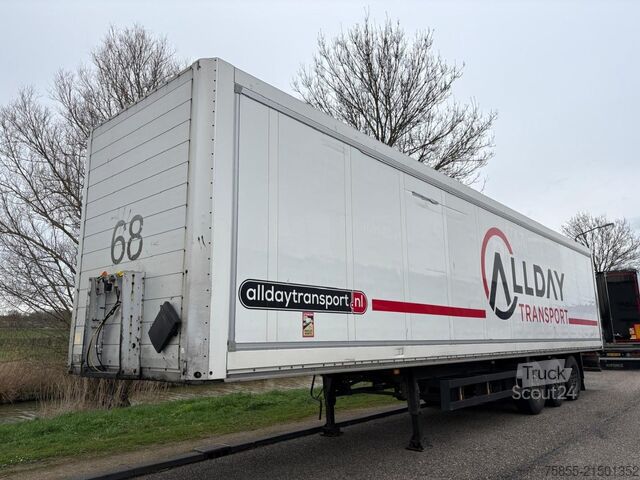 Lagaminas Schmitz SKO 24 3-Axle Box / SAF Axles / Discbrakes / Li...