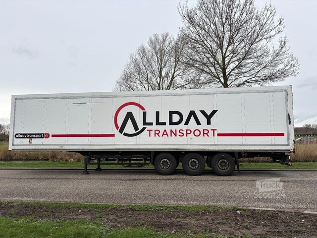 Lagaminas Schmitz SKO 24 3-Axle Box / SAF Axles / Discbrakes / Li...