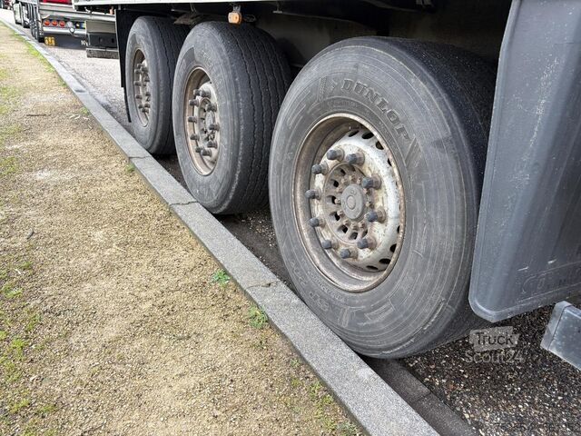 Lagaminas Schmitz SKO 24 3-Axle Box / SAF Axles / Discbrakes / Li...