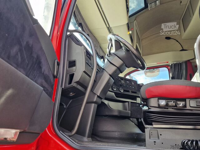 Standard-SZM Volvo FH 13.500 Globetrotter XL 6x2/4 - Full air - I ...