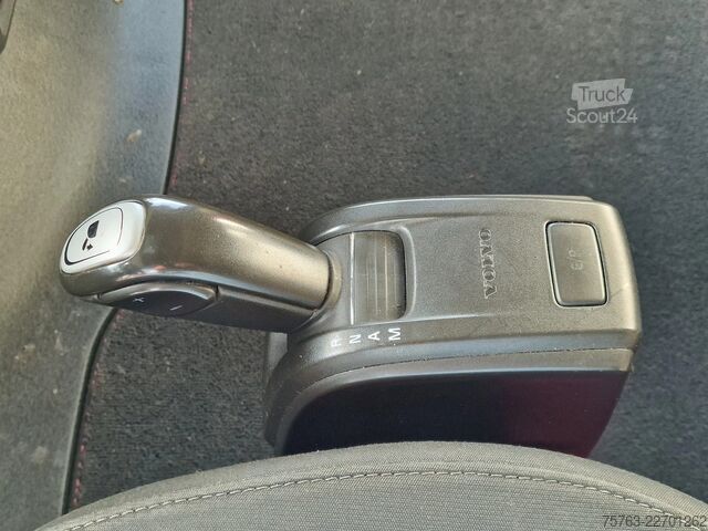 Standard-SZM Volvo FH 13.500 Globetrotter XL 6x2/4 - Full air - I ...