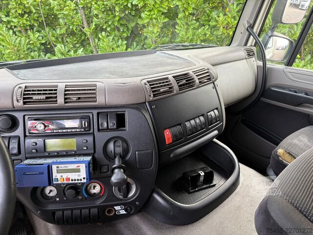Chladírenská/mrazírenská přeprava DAF CF 65 .300 FA Euro5