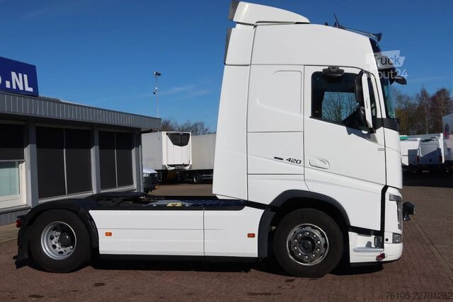 Standart-SZM Volvo FH 420 Holland Truck