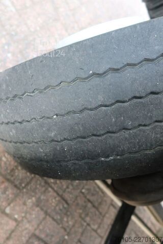Koffer MAN TGL 12.250 Bakwagen + Laadklep DHollandia 2000 kg