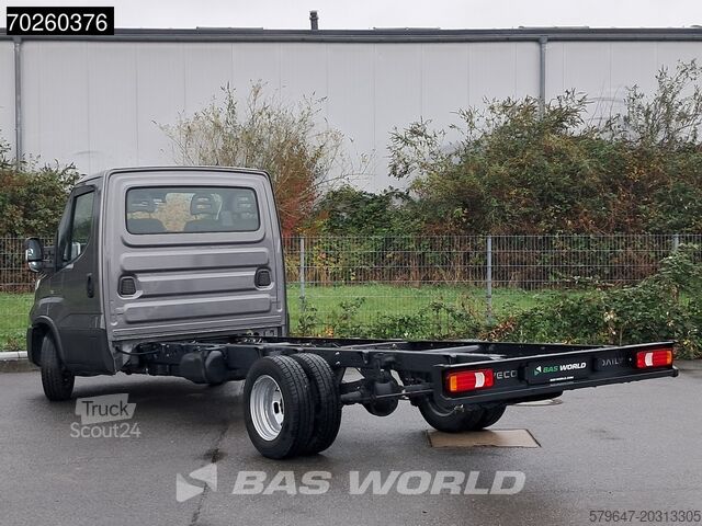 Chassis met cabine Iveco Daily 35C21 Neu! 3.0L 2025-Modell Automatik 210...
