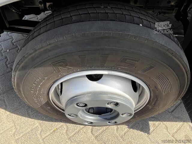 Schiebeplane MAN TGL 8.220 Jumbo Gardine