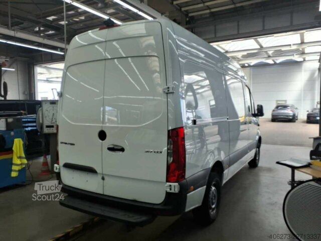 Furgons Mercedes-Benz Sprinter 317 CDI,L2H2,Automatik,Kamera,Navi