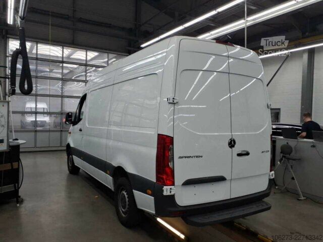 Furgons Mercedes-Benz Sprinter 317 CDI,L2H2,Automatik,Kamera,Navi