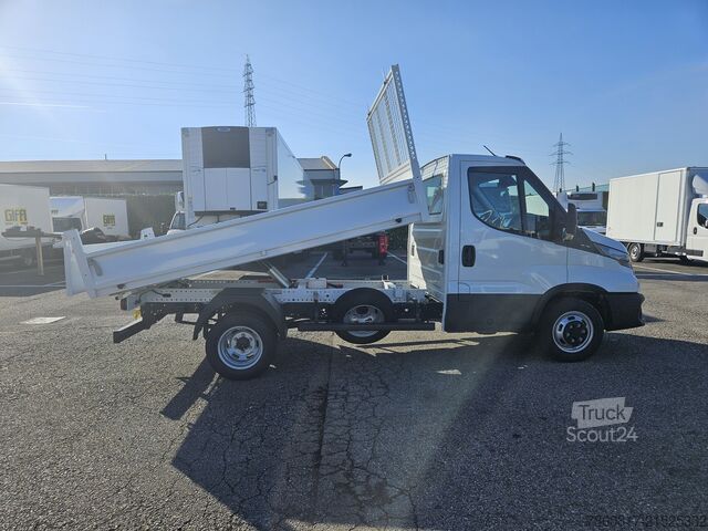 ανατρεπόμενο φορτηγό Iveco DAILY 35C16H3.0