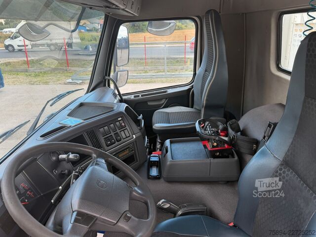 Kamyon üzerine monteli vinç VOLVO FMX 370 PRITSCHE 6,60m *PK 16001 - KB+FUNK/6x4