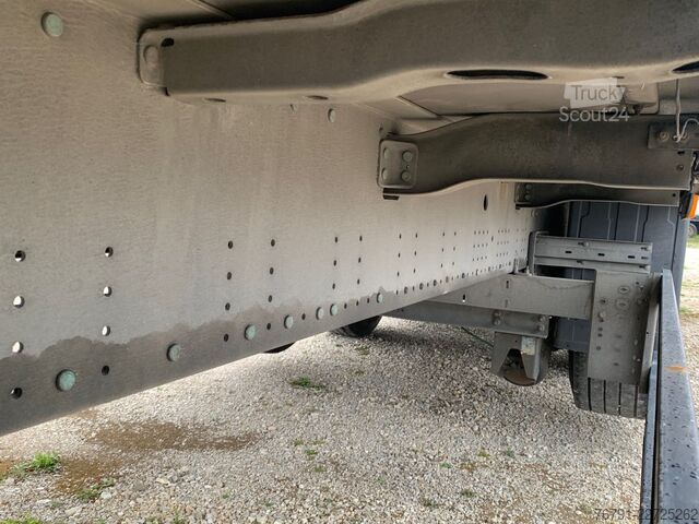 Semirimorchio con piattaforma di lavoro SCHMITZ CARGOBULL SCS24 Standard_ Plateau_ Flatbed_ verzinkt_ Lift