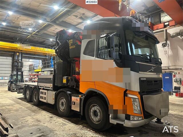 Vrachtwagen met kraan Volvo FH 500 8x2 crane truck w/ 78t/m crane and jib. WAT