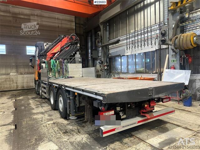 Vrachtwagen met kraan Volvo FH 500 8x2 crane truck w/ 78t/m crane and jib. WAT